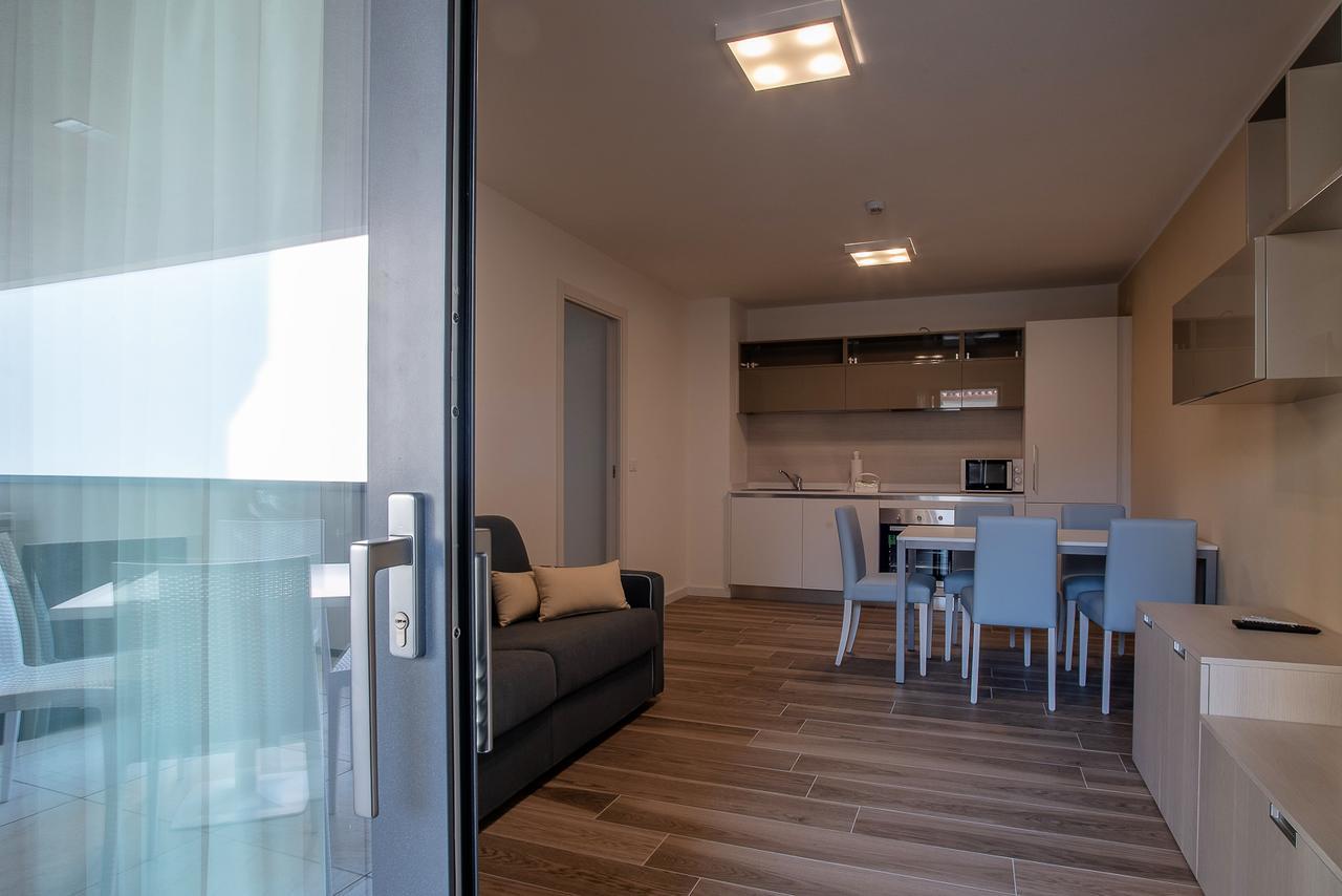 Aparthotel Miramare Grado Exteriér fotografie