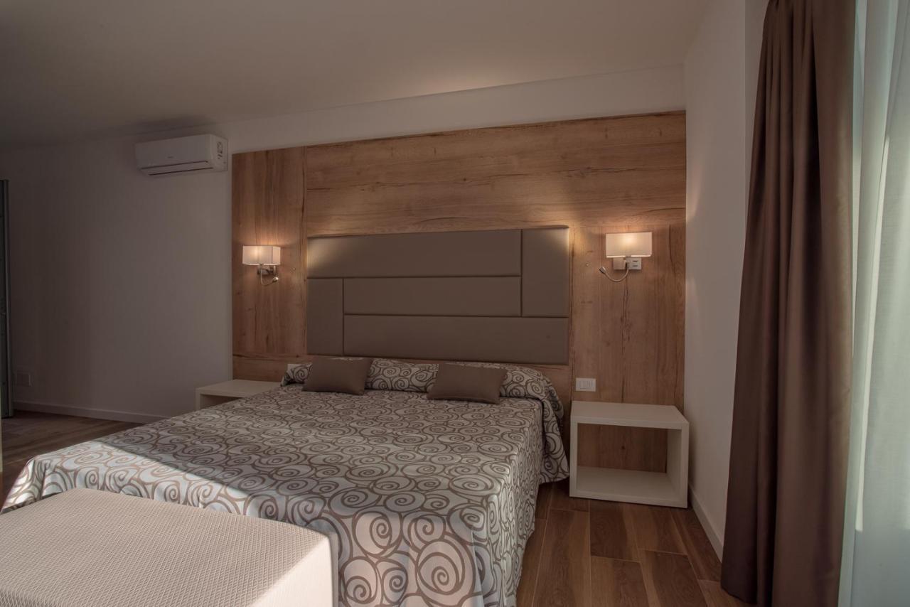 Aparthotel Miramare Grado Exteriér fotografie