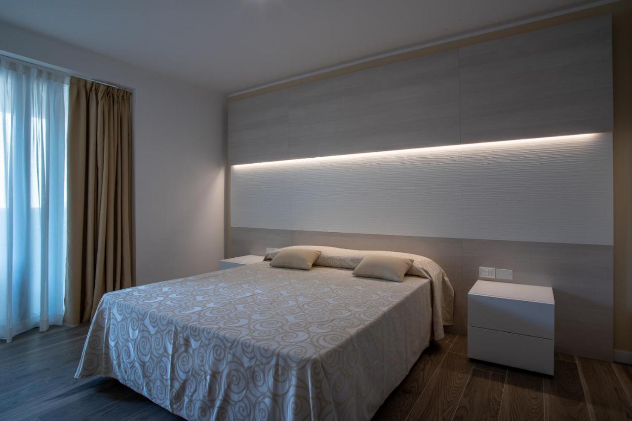 Aparthotel Miramare Grado Exteriér fotografie