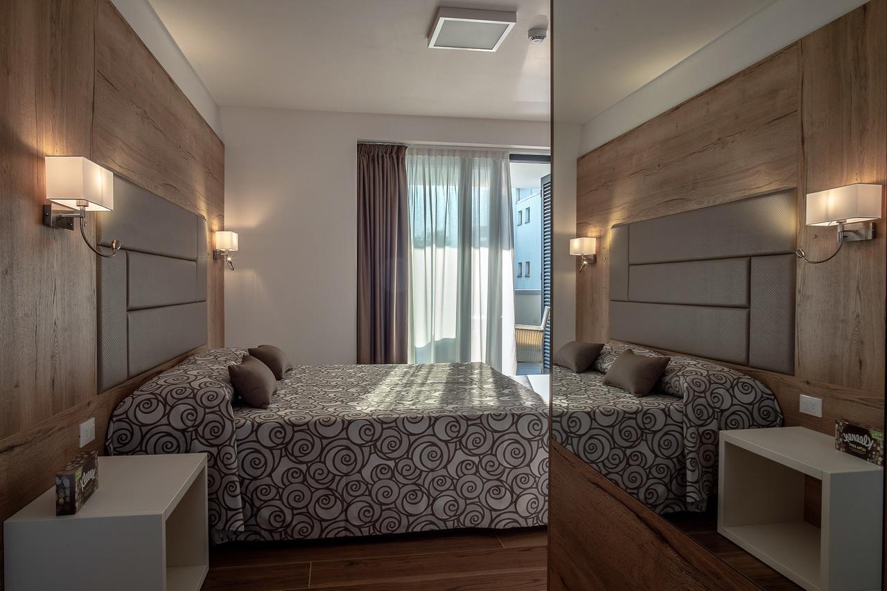 Aparthotel Miramare Grado Exteriér fotografie