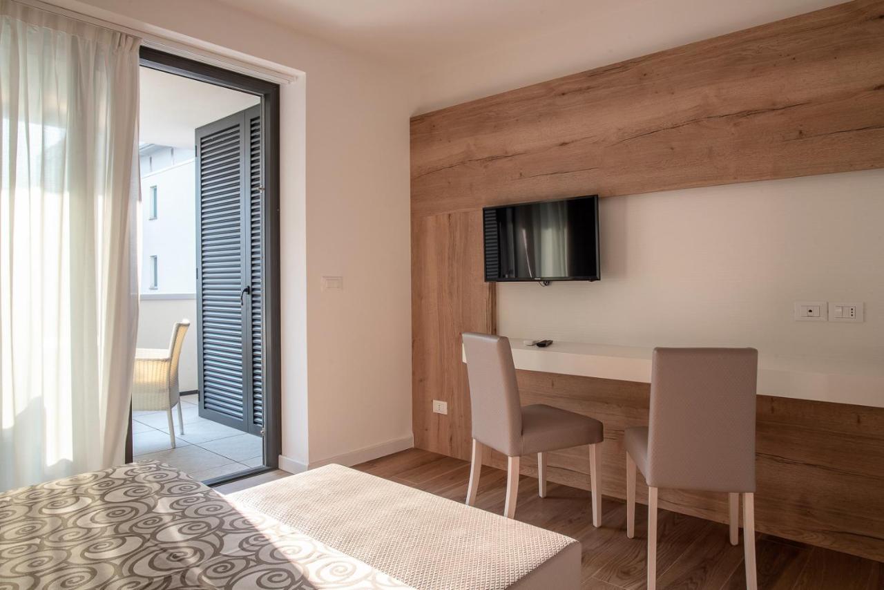 Aparthotel Miramare Grado Exteriér fotografie
