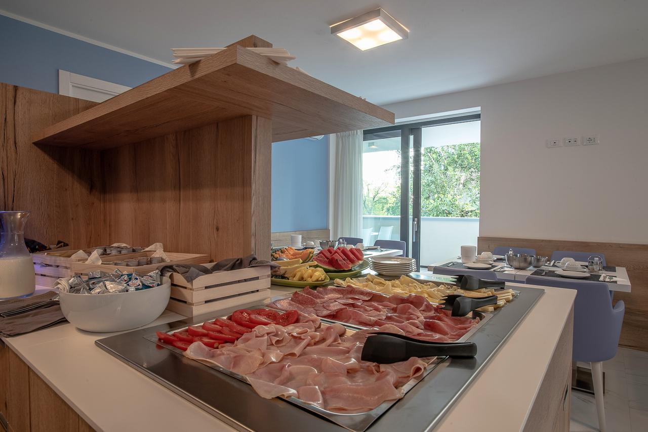 Aparthotel Miramare Grado Exteriér fotografie